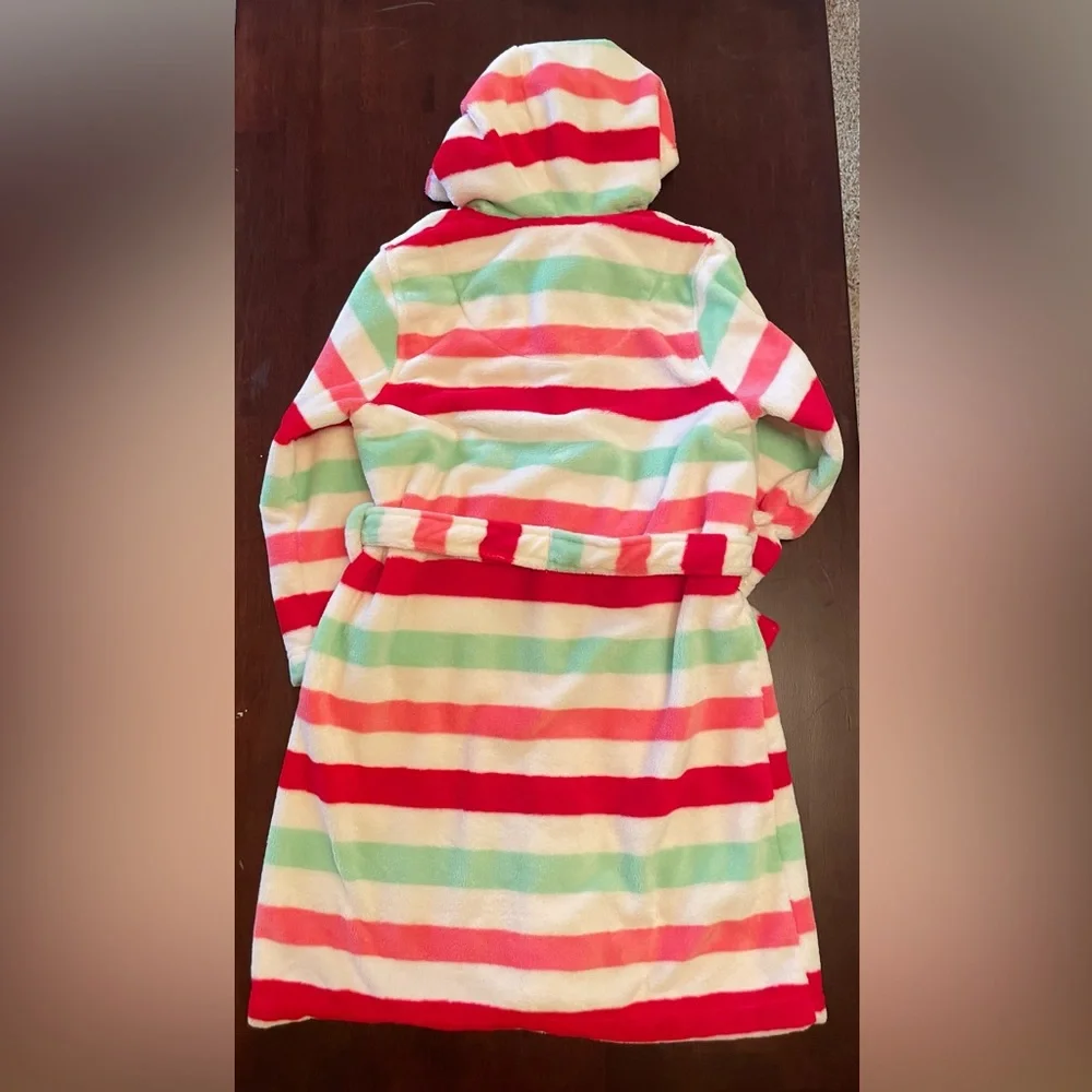 Tucker + Tate Robe - Picture 3 of 3